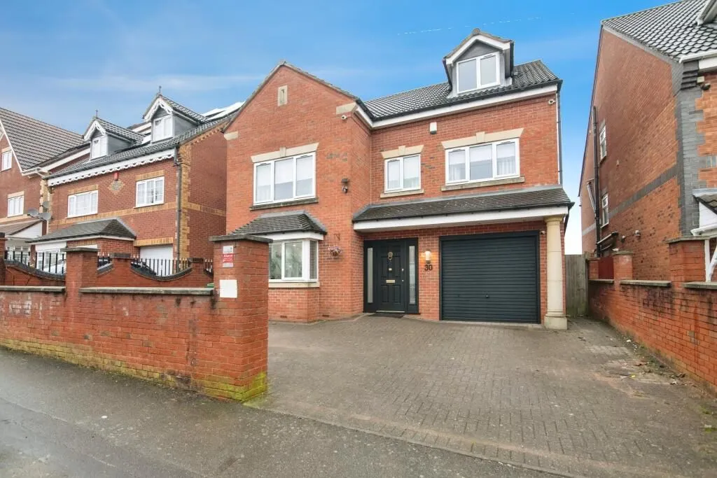 Smethwick, West Midlands, B66 4QT - Online Auctions