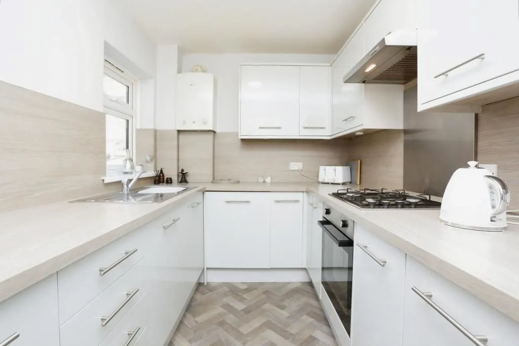 Sidcup, Kent, DA14 6AN - Online Auctions
