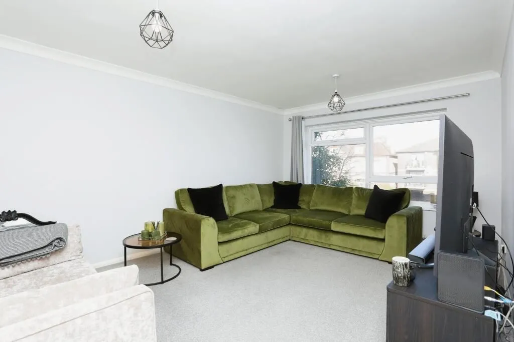 Sidcup, Kent, DA14 6AN - Online Auctions