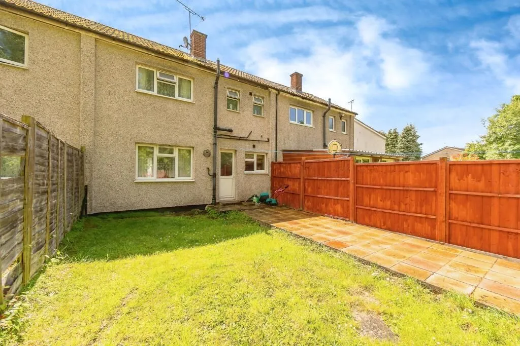 Tilehurst, Reading, Berkshire, RG30 4SS - Online Auctions