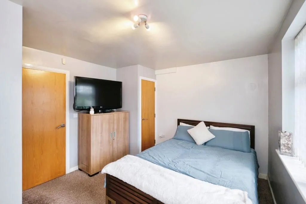 Lecanvey, 140 Summer Road, Erdington, Birmingham, West Midlands, B23 6DY - Online Auctions