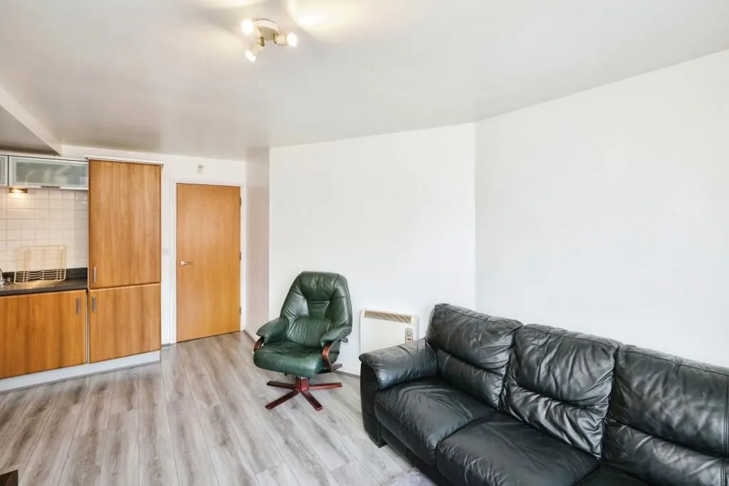 Lecanvey, 140 Summer Road, Erdington, Birmingham, West Midlands, B23 6DY - Online Auctions
