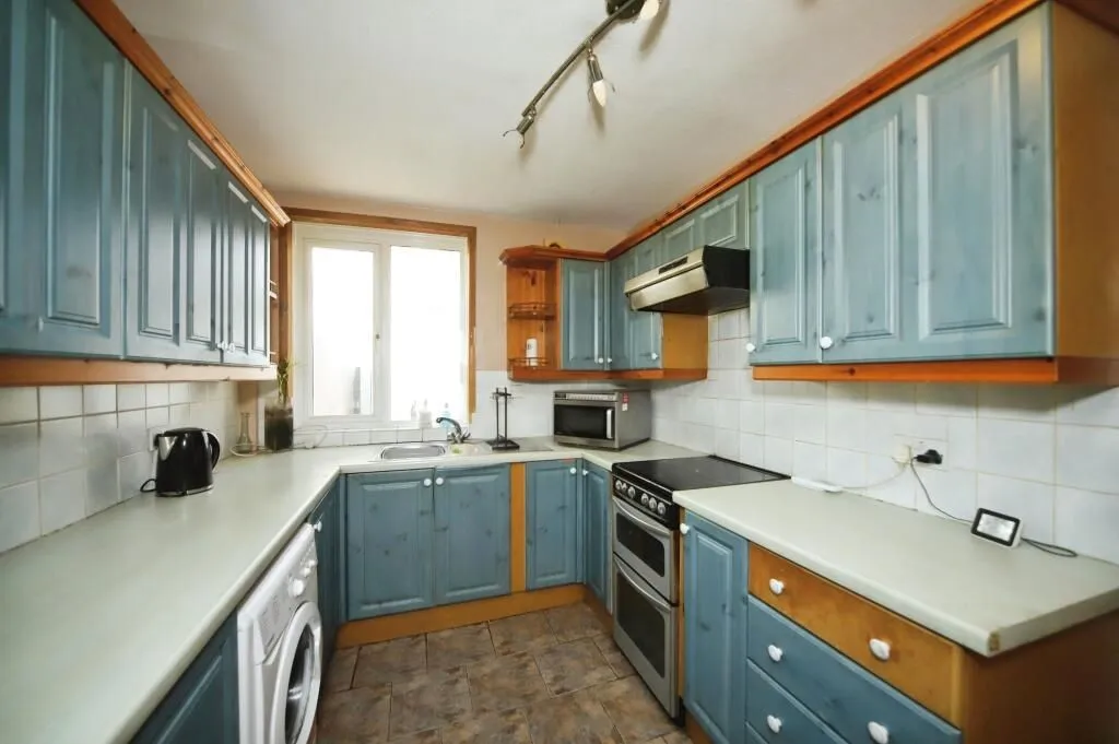 Taunton, Somerset, TA1 2DG - Online Auctions