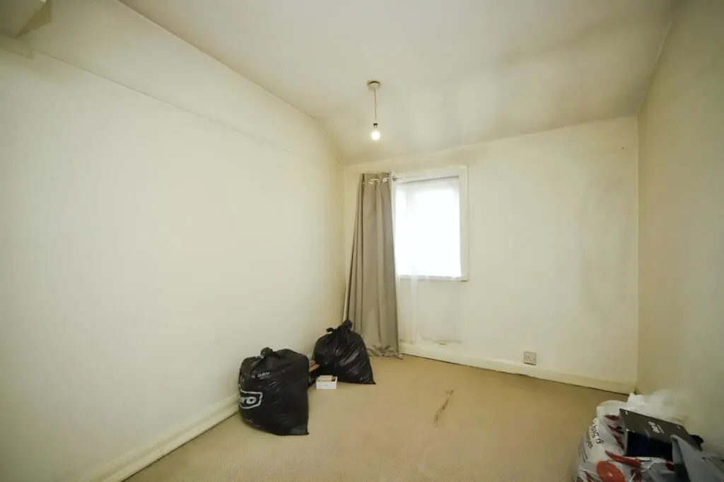 Taunton, Somerset, TA1 2DG - Online Auctions