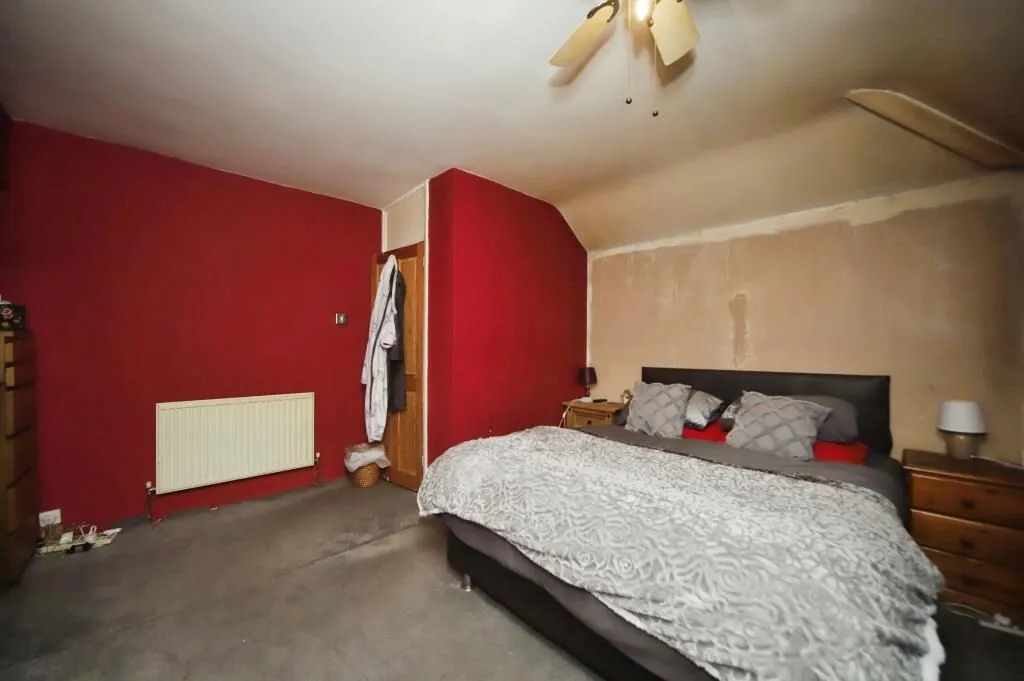 Taunton, Somerset, TA1 2DG - Online Auctions