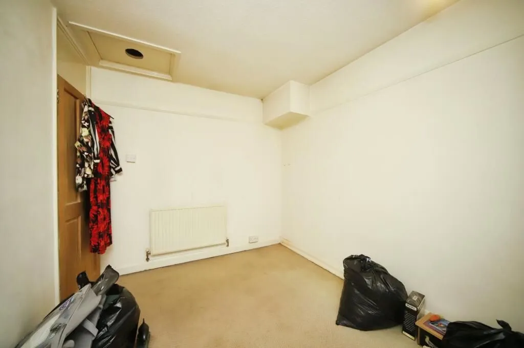 Taunton, Somerset, TA1 2DG - Online Auctions