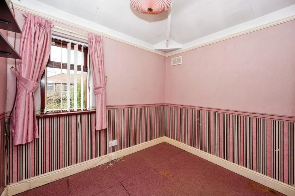 St. Helens, Merseyside, WA9 4HL - Online Auctions