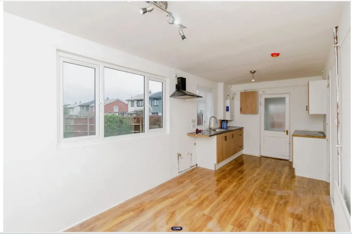 Wolverhampton, West Midlands, WV4 4NN - Online Auctions