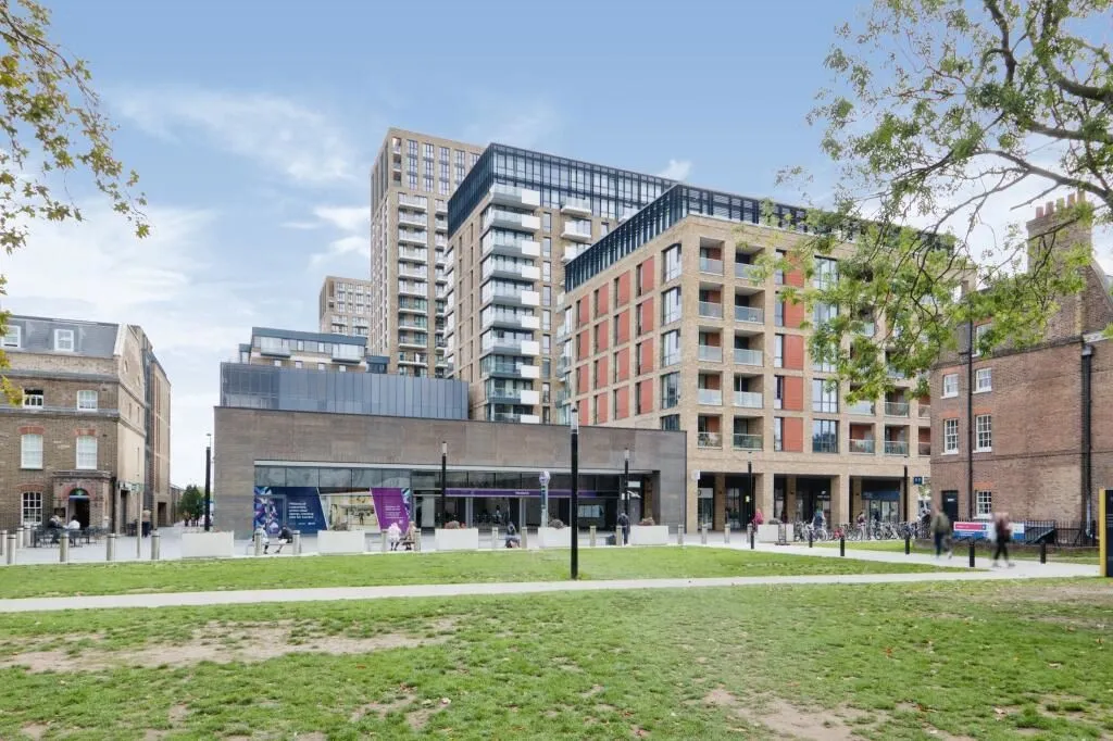 6 Victory Parade, Plumstead Road, London, SE18 6FN - Online Properties