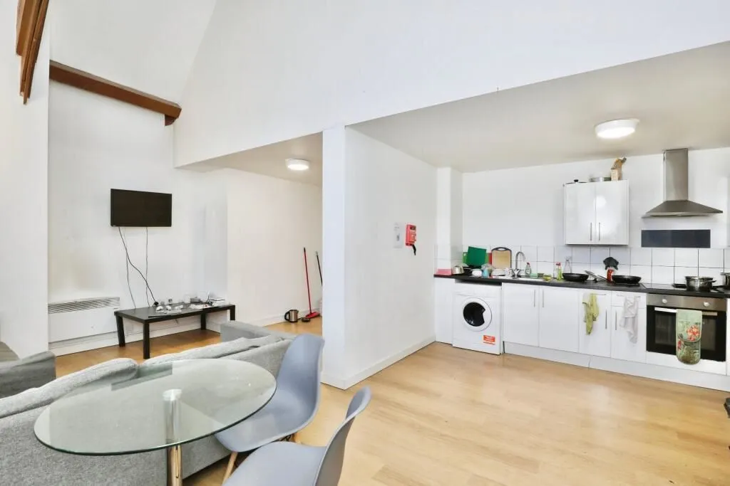 Flat 11 Heritage Hall, 200 Crookes Valley Road, Sheffield, Sheffield, S10 1BA - Online Auctions