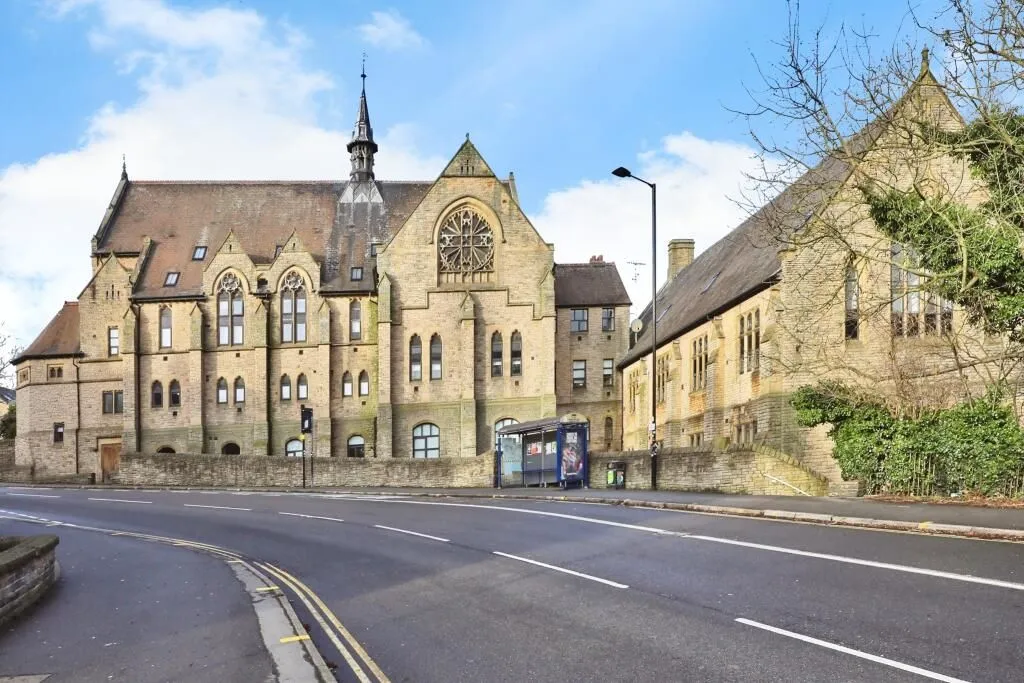Flat 11 Heritage Hall, 200 Crookes Valley Road, Sheffield, Sheffield, S10 1BA - Online Auctions