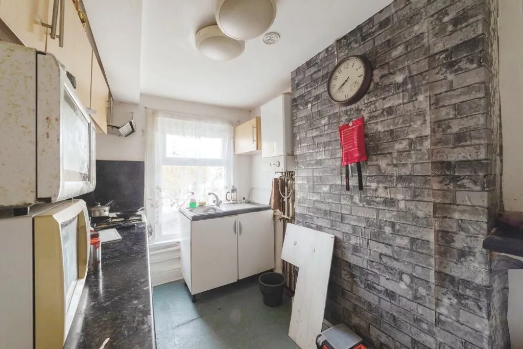 London, E11 3NN - Online Properties