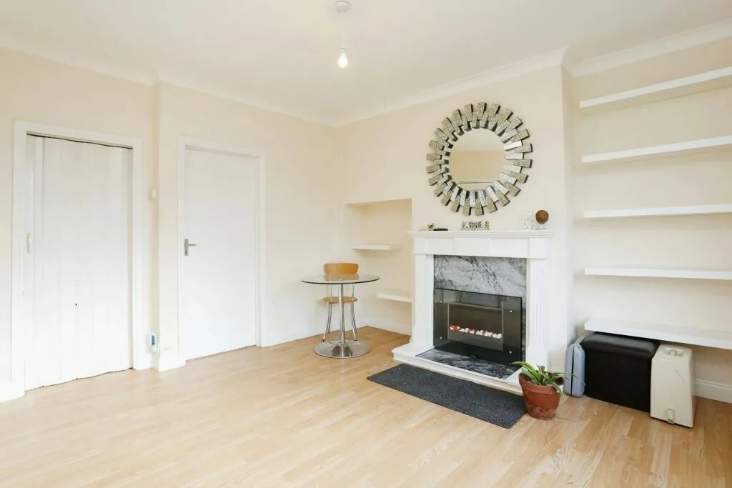 Bromley, Kent, BR1 4RZ - Online Properties
