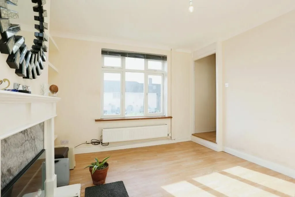 Bromley, Kent, BR1 4RZ - Online Properties