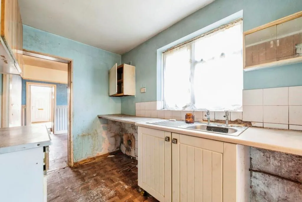 Newark, Nottinghamshire, NG24 4BZ - Online Auctions