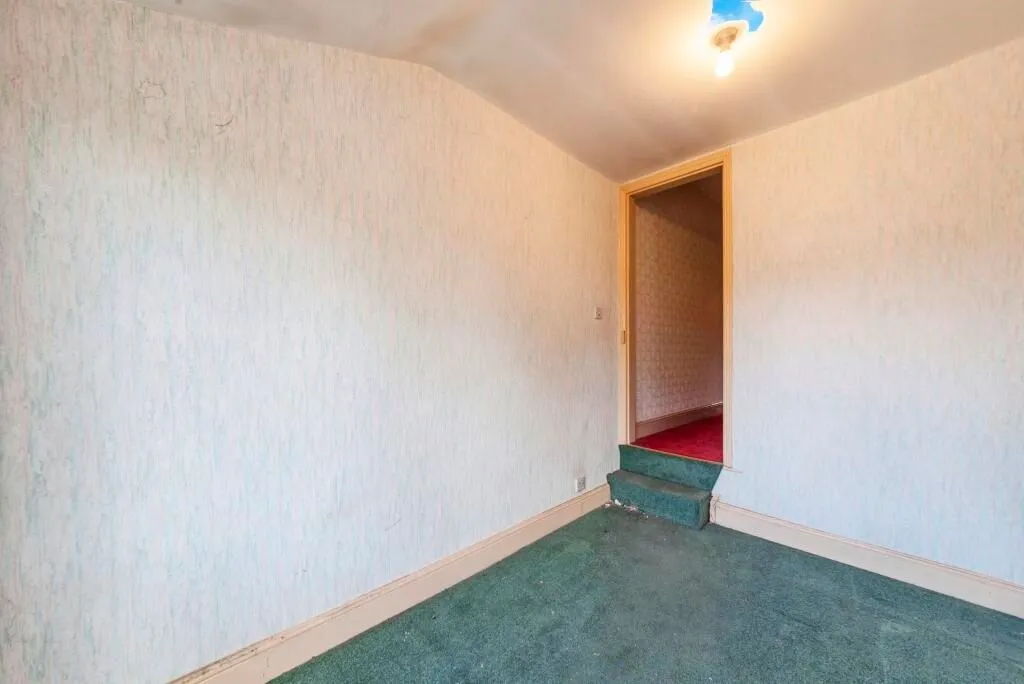 Newark, Nottinghamshire, NG24 4BZ - Online Auctions