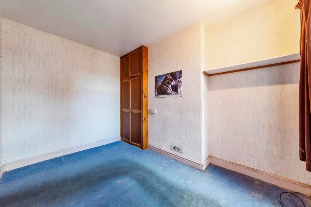 Newark, Nottinghamshire, NG24 4BZ - Online Auctions