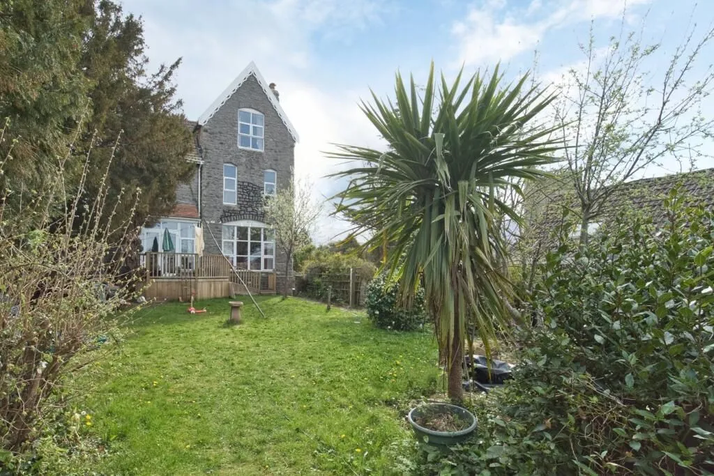 Shiplate Road, Bleadon, Weston-Super-Mare, Avon, BS24 0NG - Online Auctions