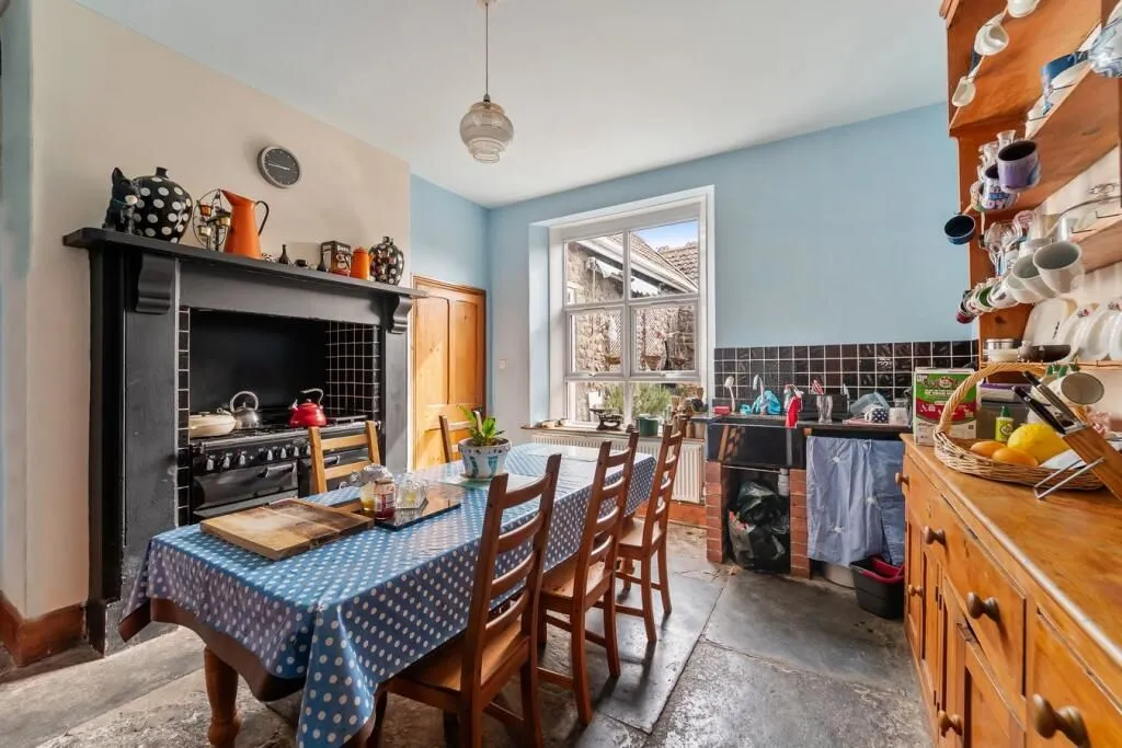 Shiplate Road, Bleadon, Weston-Super-Mare, Avon, BS24 0NG - Online Auctions