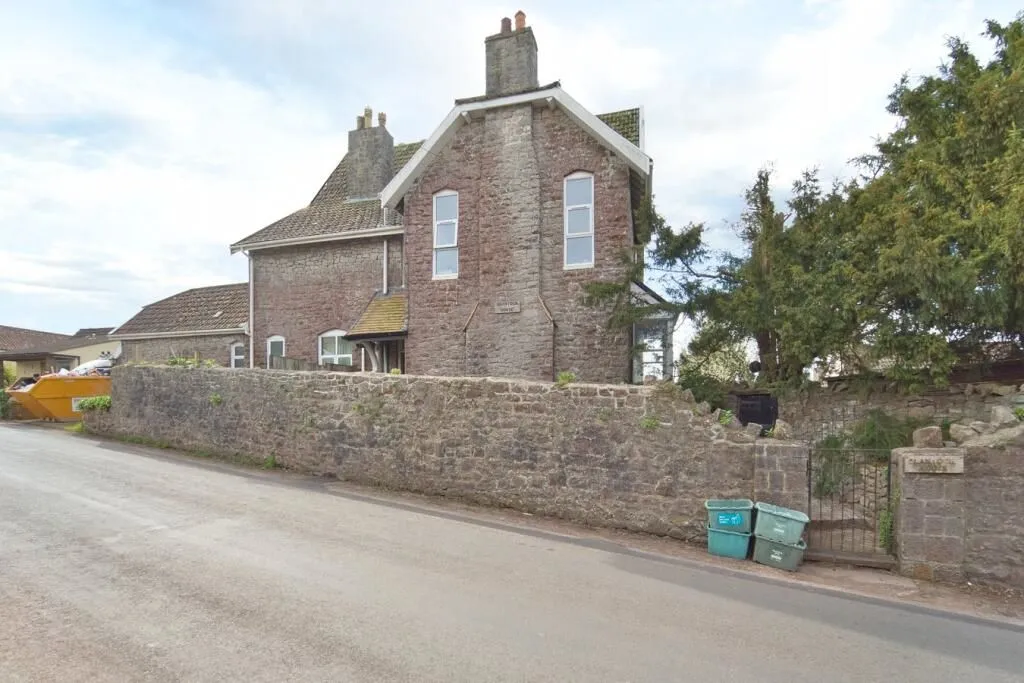 Shiplate Road, Bleadon, Weston-Super-Mare, Avon, BS24 0NG - Online Auctions