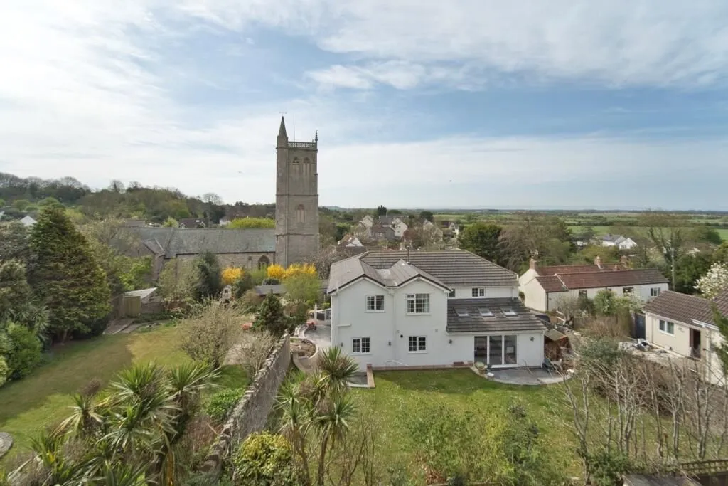 Shiplate Road, Bleadon, Weston-Super-Mare, Avon, BS24 0NG - Online Auctions