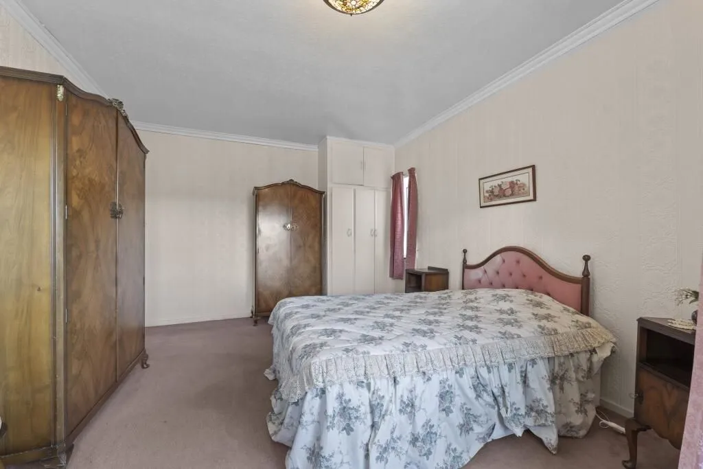 Rotherham, South Yorkshire, S65 3BZ - Online Properties