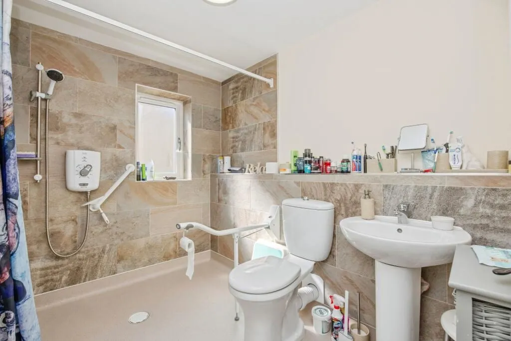 Callington, Cornwall, PL17 7QE - Online Auctions