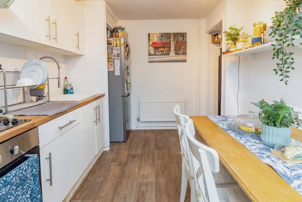 Shenley Lodge, Milton Keynes, Buckinghamshire, MK5 7DJ - Online Auctions