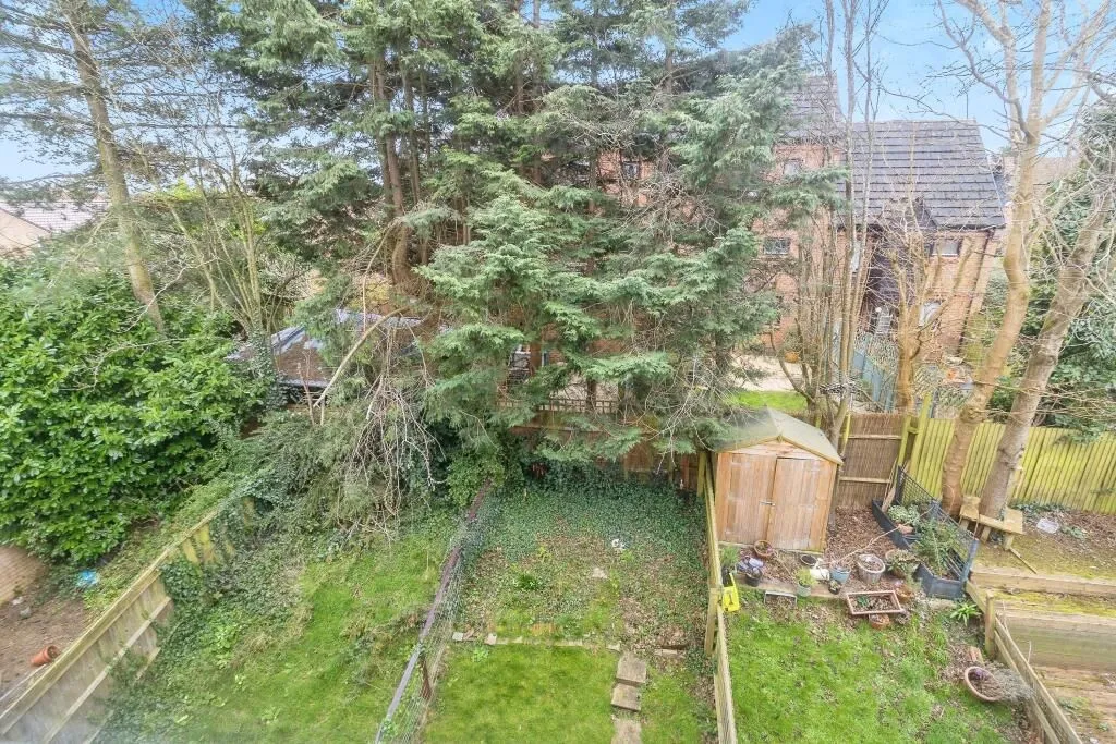 Shenley Lodge, Milton Keynes, Buckinghamshire, MK5 7DJ - Online Auctions