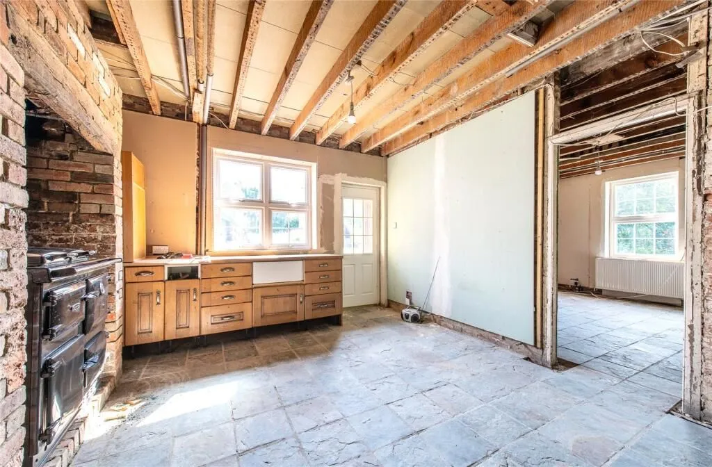 Eastwood Road, Ulcombe, Maidstone, Kent, ME17 1ET - Online Auctions