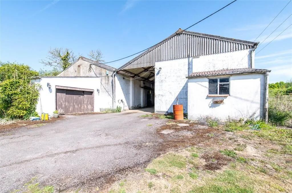 Eastwood Road, Ulcombe, Maidstone, Kent, ME17 1ET - Online Auctions