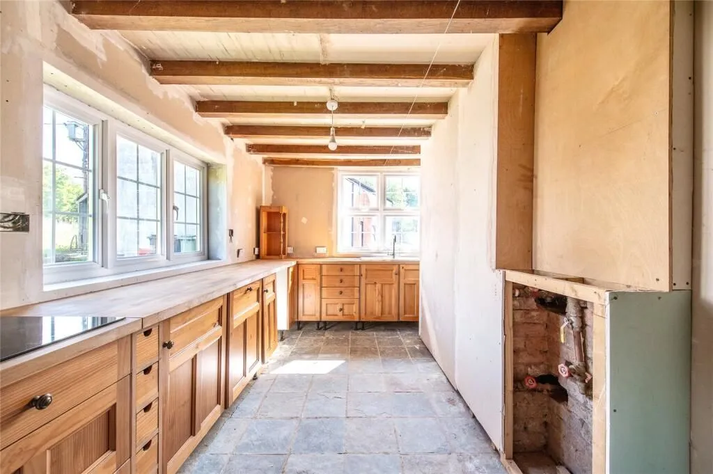 Eastwood Road, Ulcombe, Maidstone, Kent, ME17 1ET - Online Auctions
