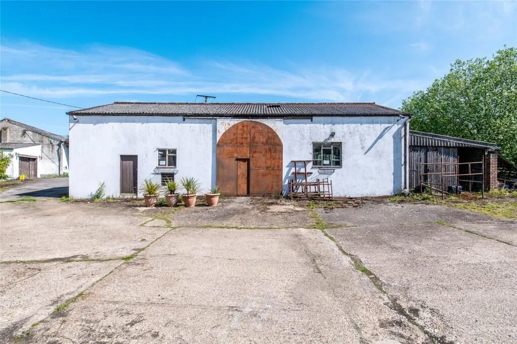 Eastwood Road, Ulcombe, Maidstone, Kent, ME17 1ET - Online Auctions