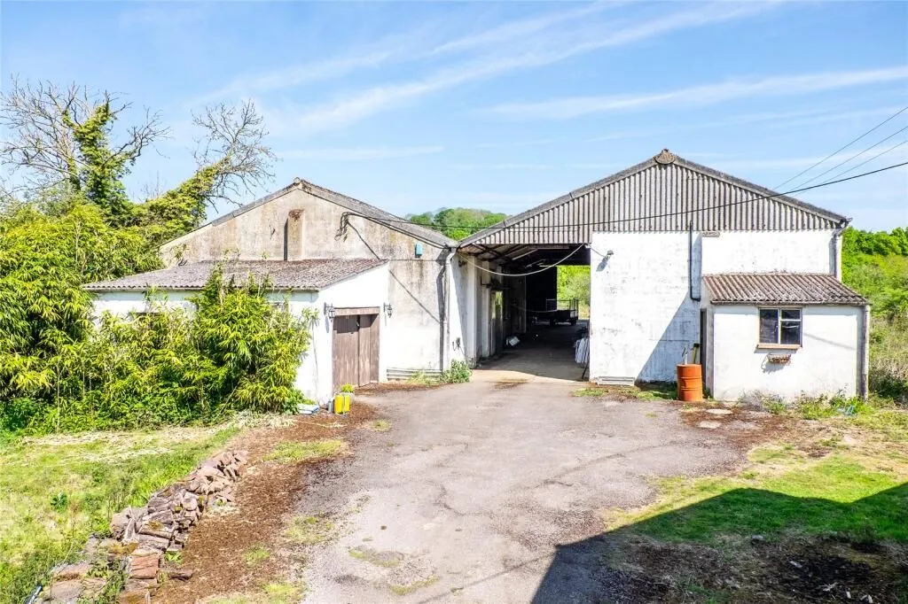 Eastwood Road, Ulcombe, Maidstone, Kent, ME17 1ET - Online Auctions