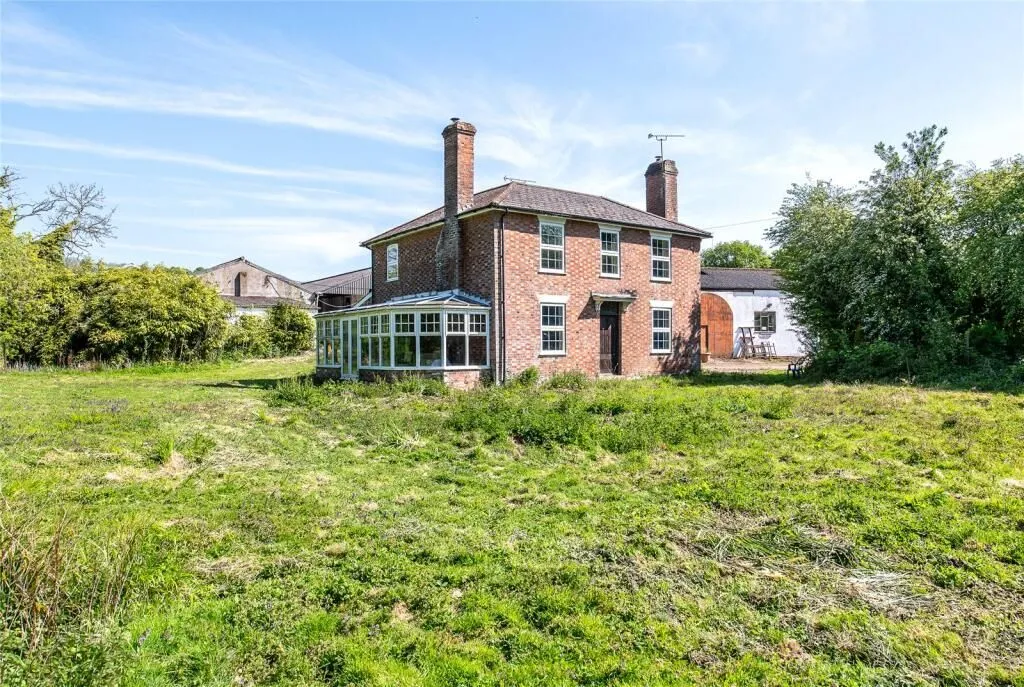 Eastwood Road, Ulcombe, Maidstone, Kent, ME17 1ET - Online Auctions
