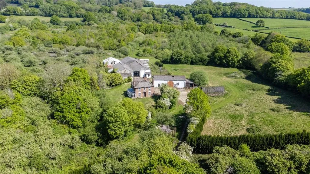 Eastwood Road, Ulcombe, Maidstone, Kent, ME17 1ET - Online Auctions