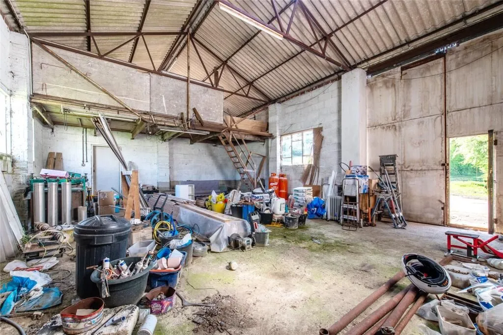 Eastwood Road, Ulcombe, Maidstone, Kent, ME17 1ET - Online Auctions