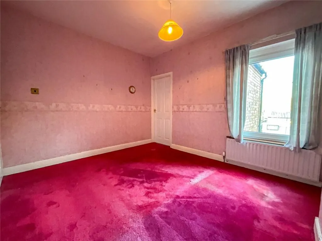 Tamworth, Staffordshire, B79 7QP - Online Auctions
