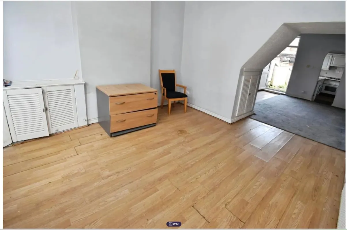 Leicester, Leicestershire, LE3 0QA - Online Auctions