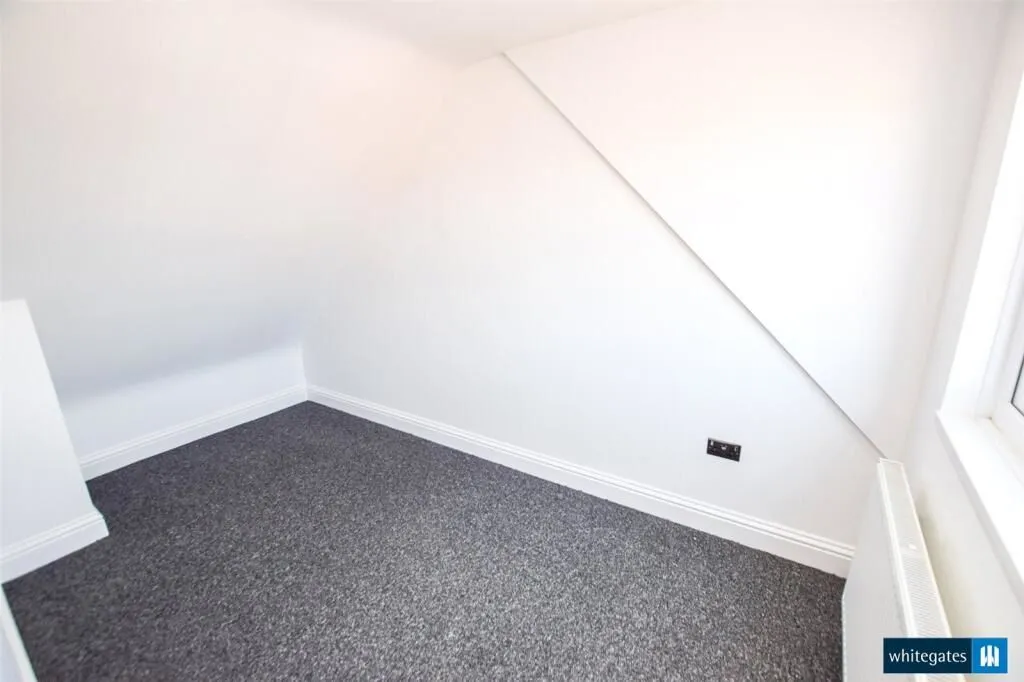 Leeds, West Yorkshire, LS11 0AD - Online Auctions