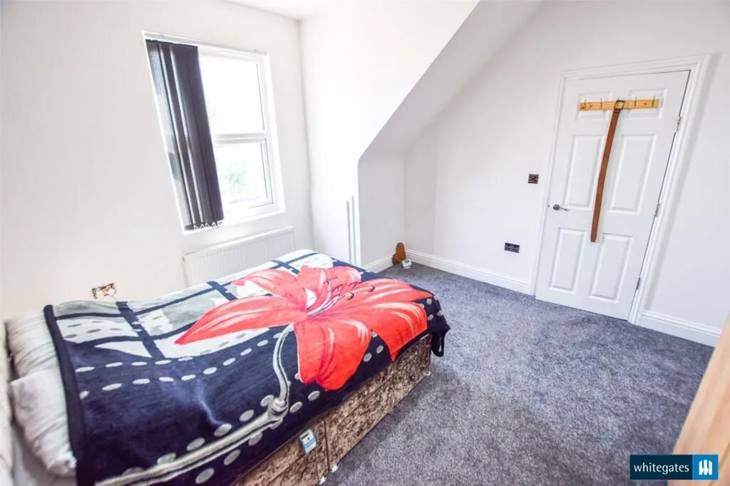 Leeds, West Yorkshire, LS11 0AD - Online Auctions