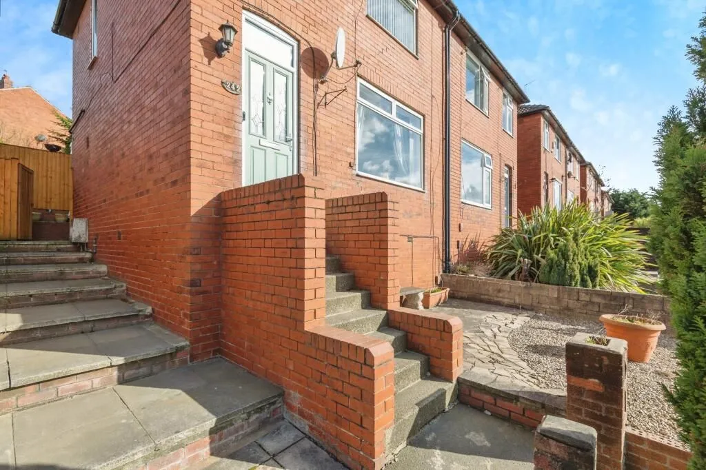 Leeds, West Yorkshire, LS12 4AR - Online Auctions