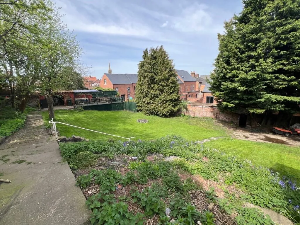 Louth, Lincolnshire, LN11 9BT - Online Properties