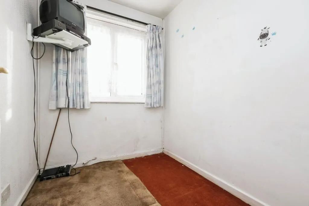 Birmingham, West Midlands, B44 9HB - Online Auctions