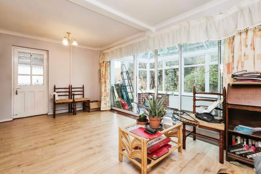 Birmingham, West Midlands, B44 9HB - Online Auctions