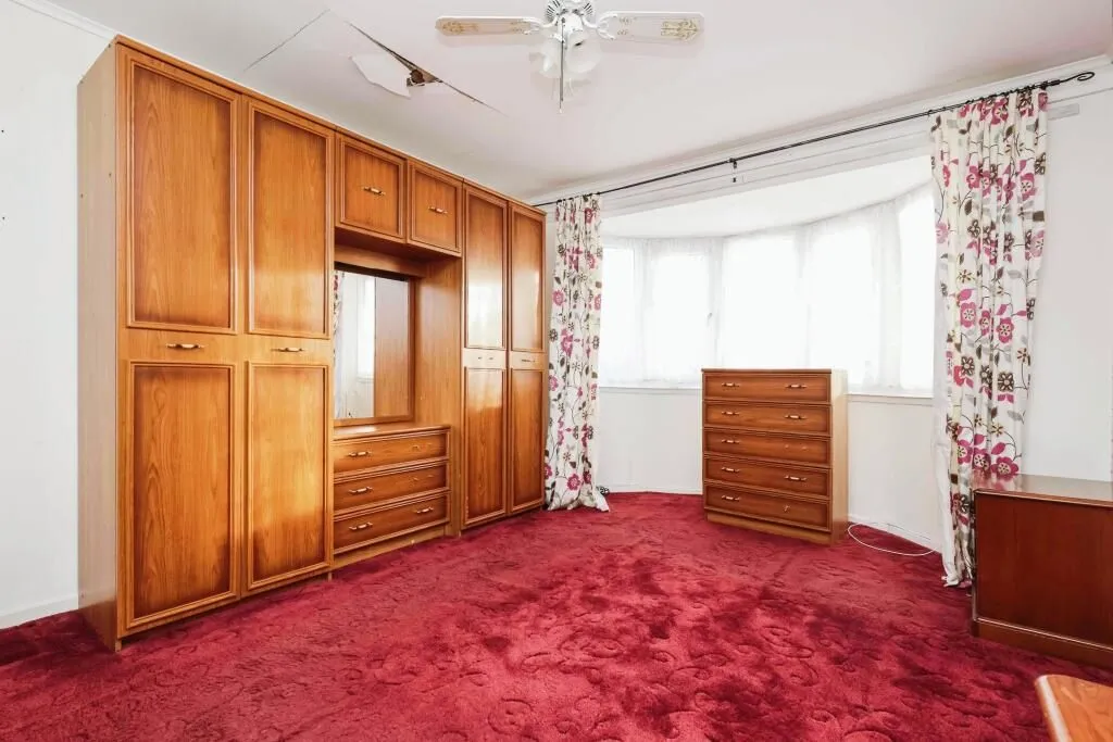 Birmingham, West Midlands, B44 9HB - Online Auctions