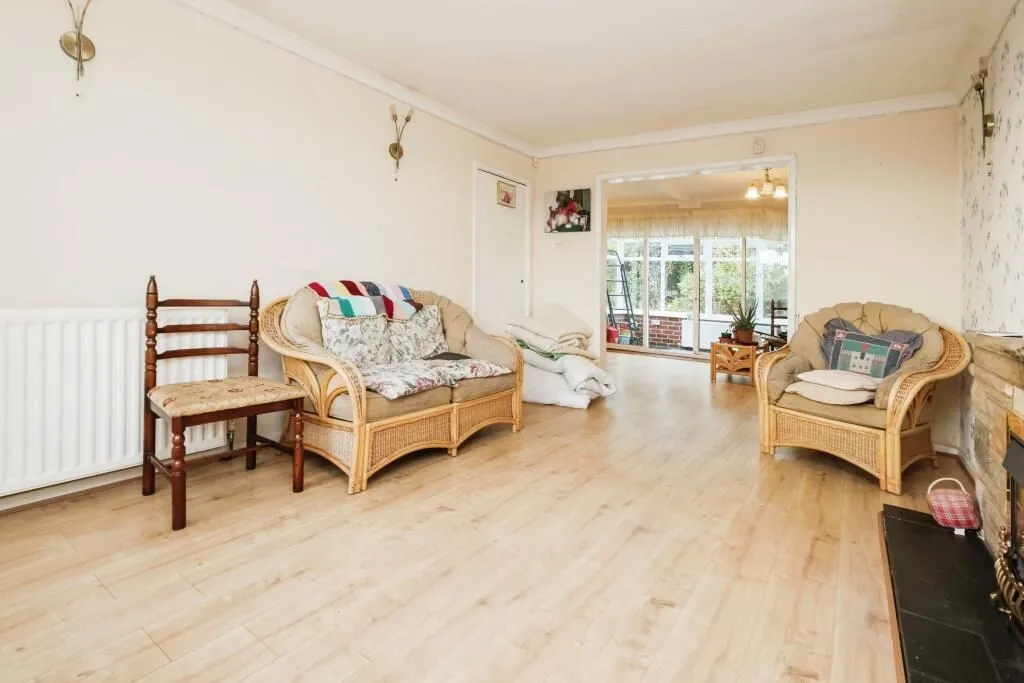 Birmingham, West Midlands, B44 9HB - Online Auctions