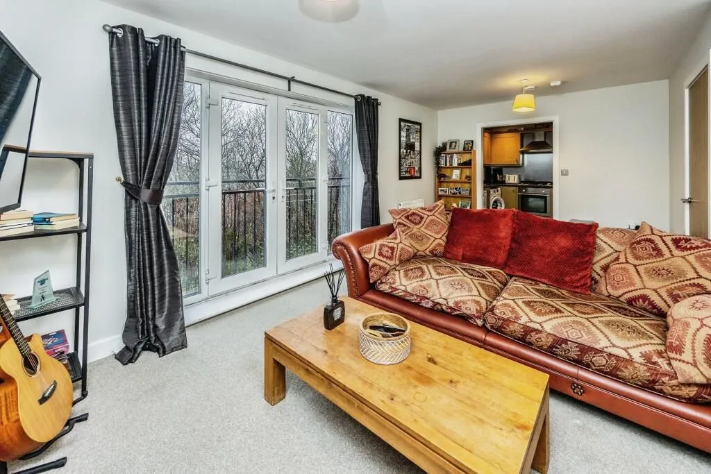 Claremount Road, Halifax, West Yorkshire, HX3 6LJ - Online Properties