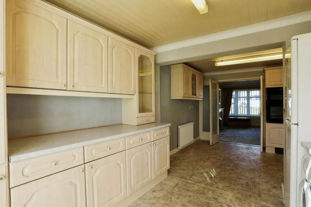 Grantham, Lincolnshire, NG31 9TX - Online Auctions