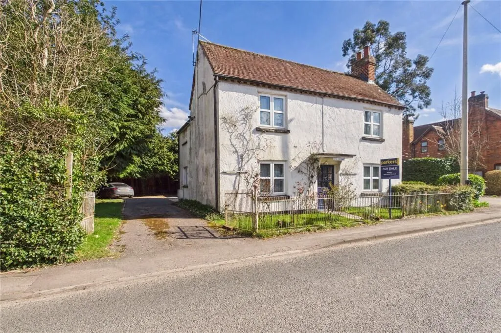 20 Newbury Road, Kingsclere, Newbury, Berkshire, RG20 5SR - Online Auctions